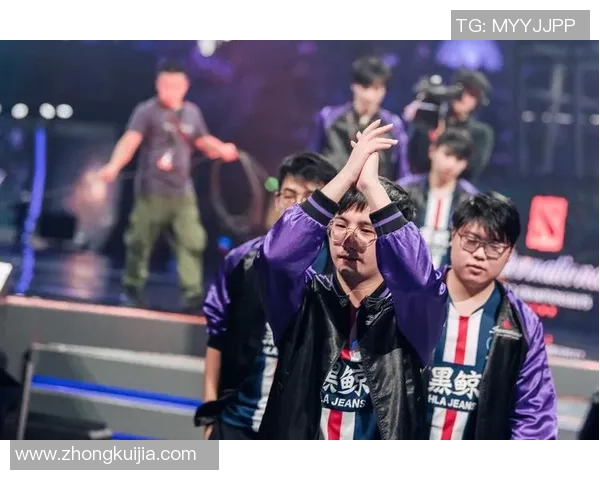 聚焦DOTA2：探讨FPX战队在比赛中的意识与决策分析